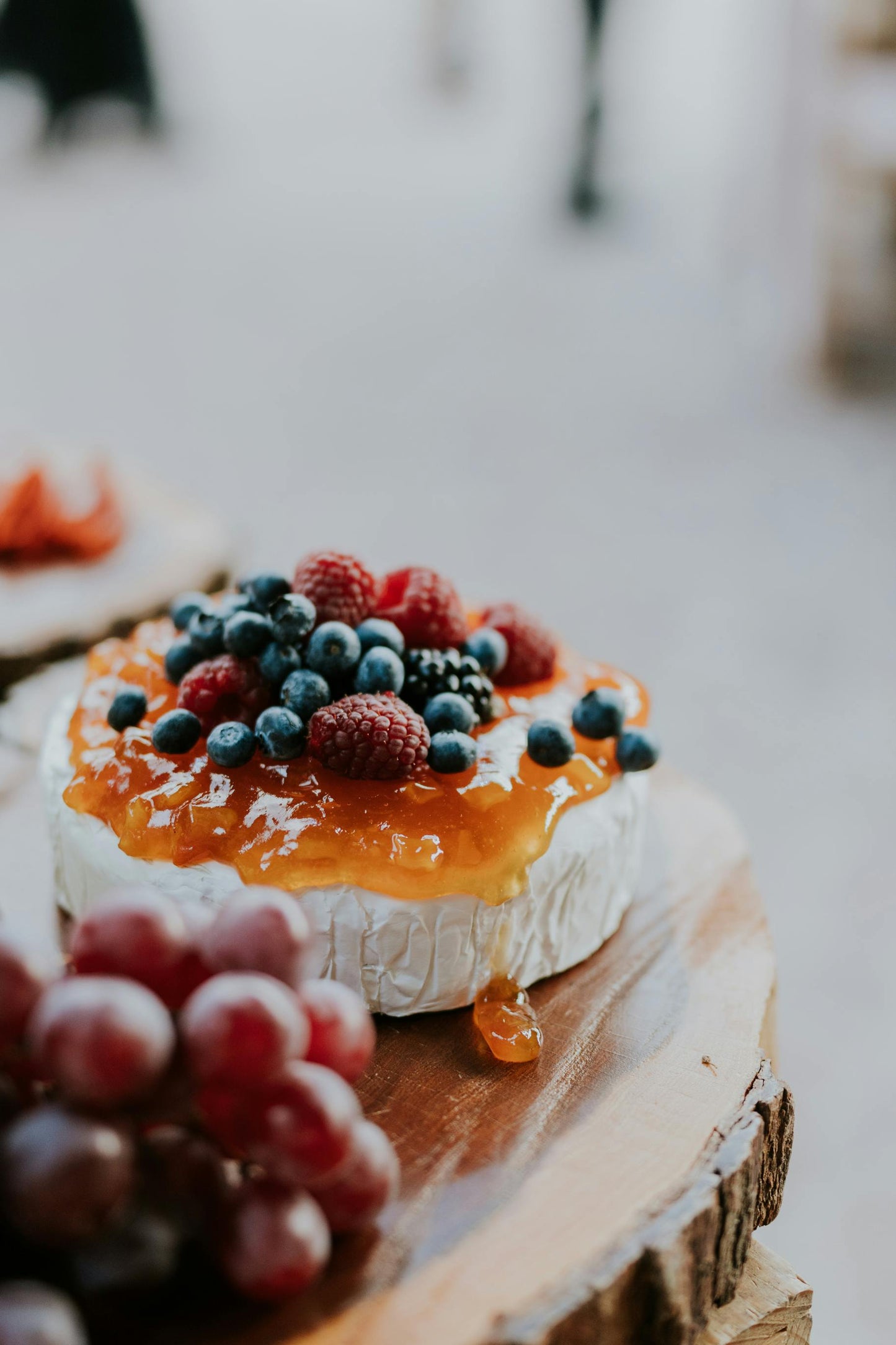 Mermelada de naranja queso y moras
