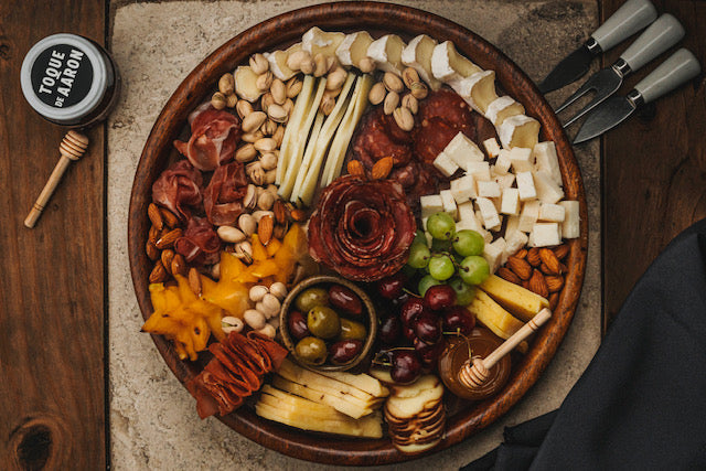 Charola de Quesos y Charcuteria Grande