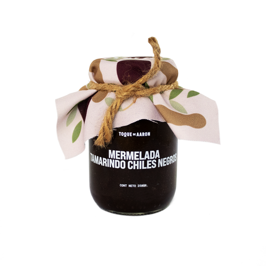 Mermelada gourmet de tamarindo y chiles negros